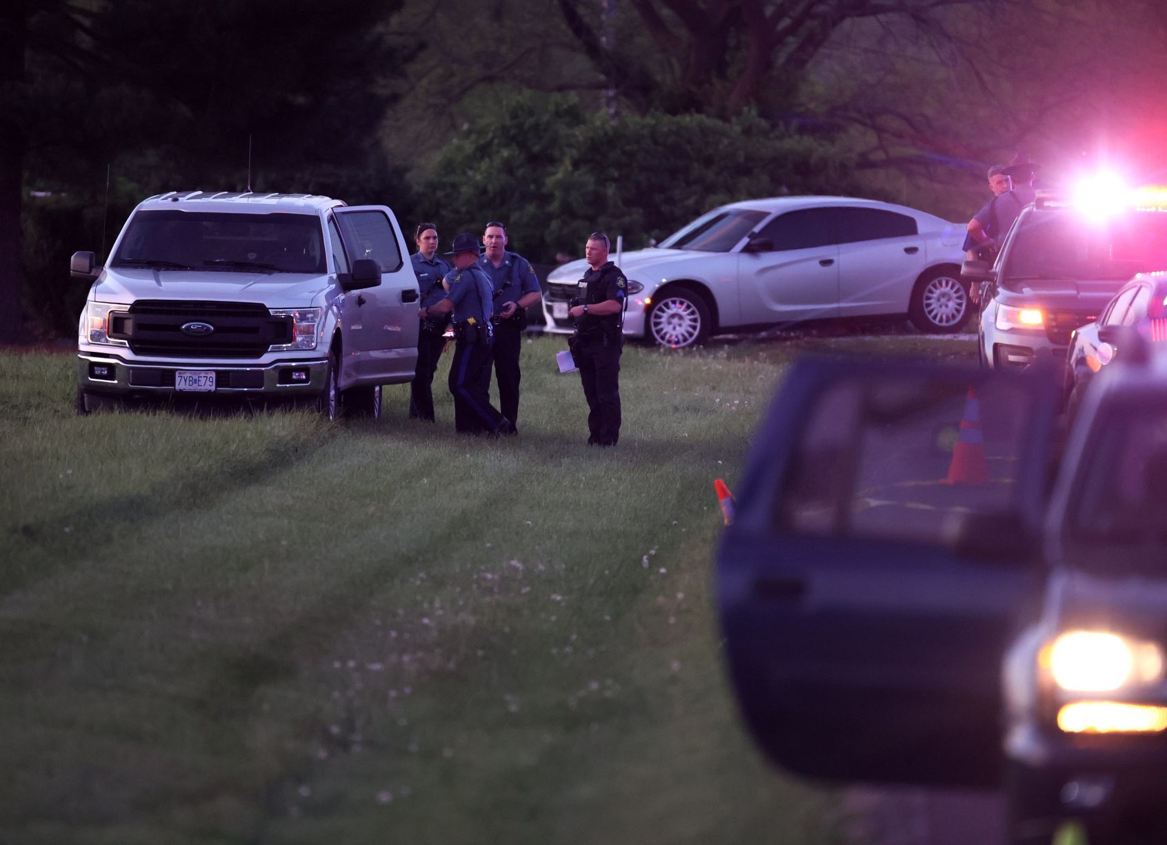 Police shoot and kill man suspected of shooting St. Peters police officer